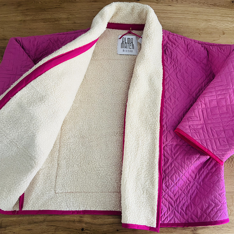 KIMONO ACOLCHADO ESTILO OVERSIZED PETITE 5