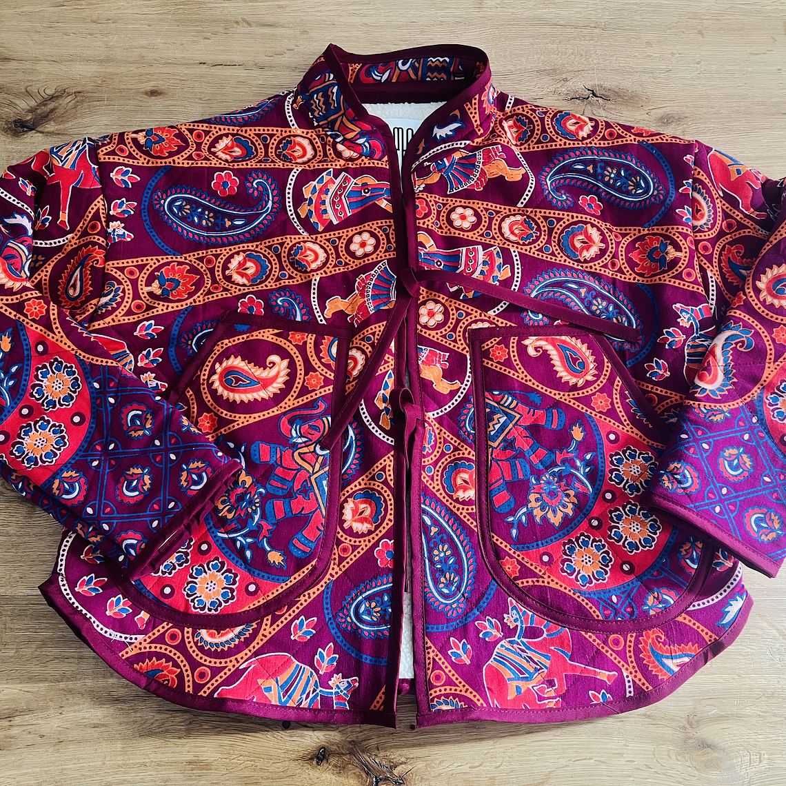 CAZADORA QUILT CON CHIPORRO 1