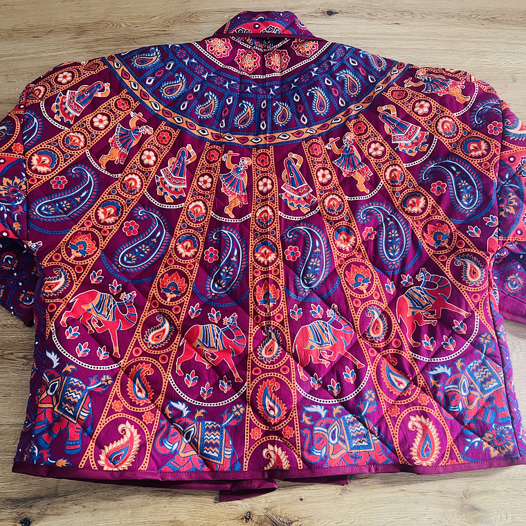 KIMONO ACOLCHADO ESTILO QUILT OVERSIZED 2