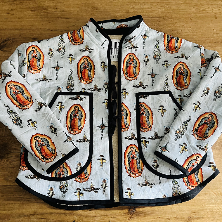 CAZADORA QUILT CON CHIPORRO  1