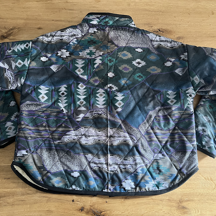 CAZADORA QUILT CON CHIPORRO 3