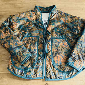 CAZADORA QUILT CON CHIPORRO