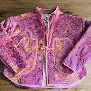 CAZADORA QUILT CON CHIPORRO