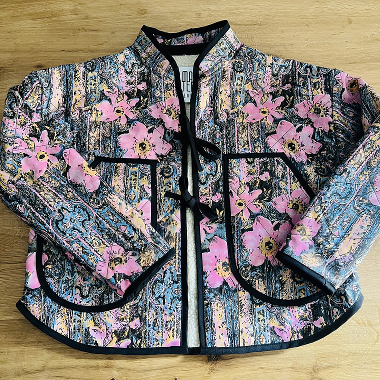 CAZADORA QUILT CON CHIPORRO  1