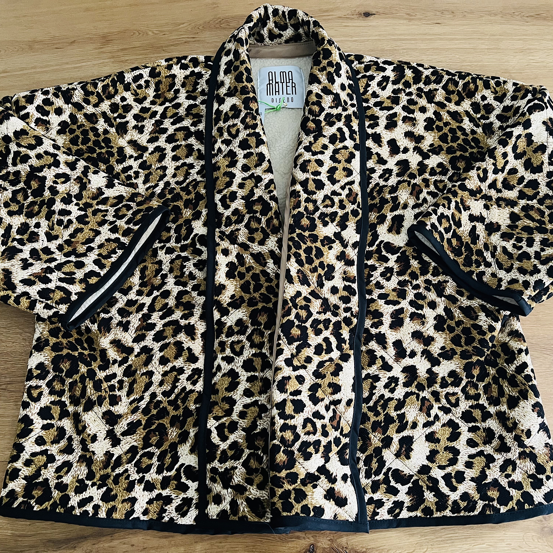 KIMONO ACOLCHADO ESTILO QUILT OVERSIZED 1