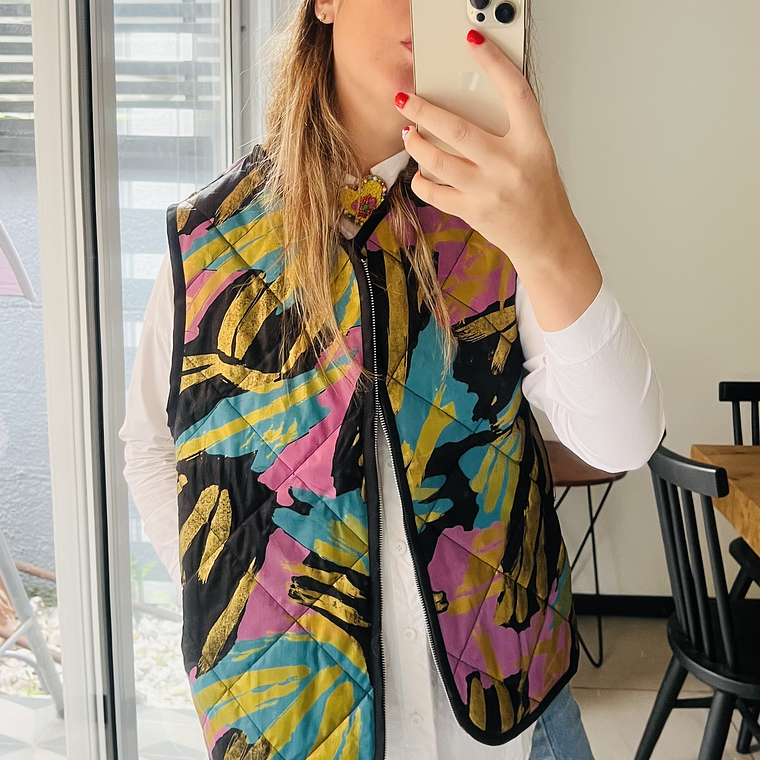 CHAQUETA SIN MANGAS  3