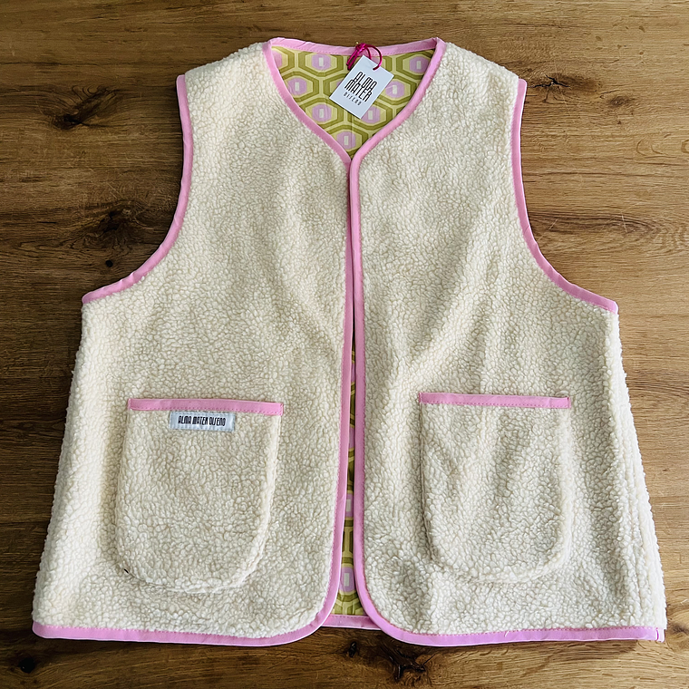 CHAQUETA SIN MANGAS REVERSIBLE  1