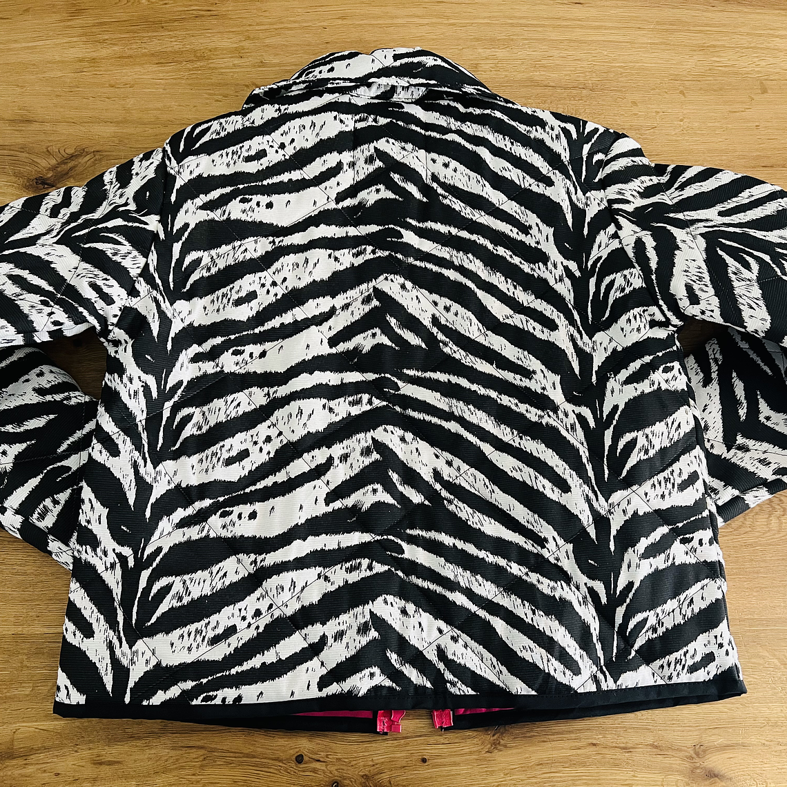 CAZADORA ACOLCHADA CON CIERRE 3