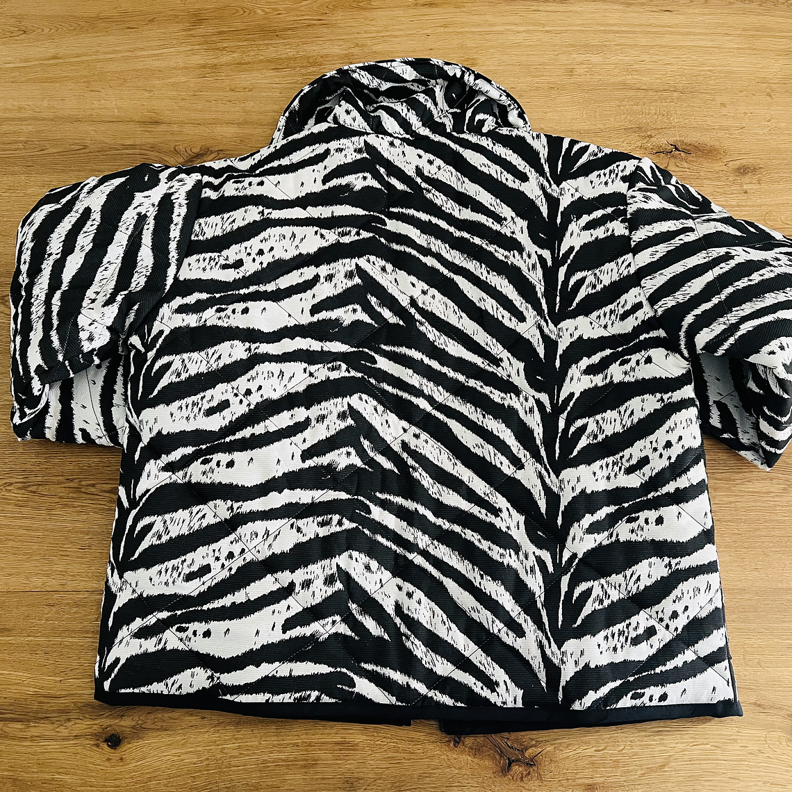 CAZADORA ACOLCHADA CON CIERRE 2