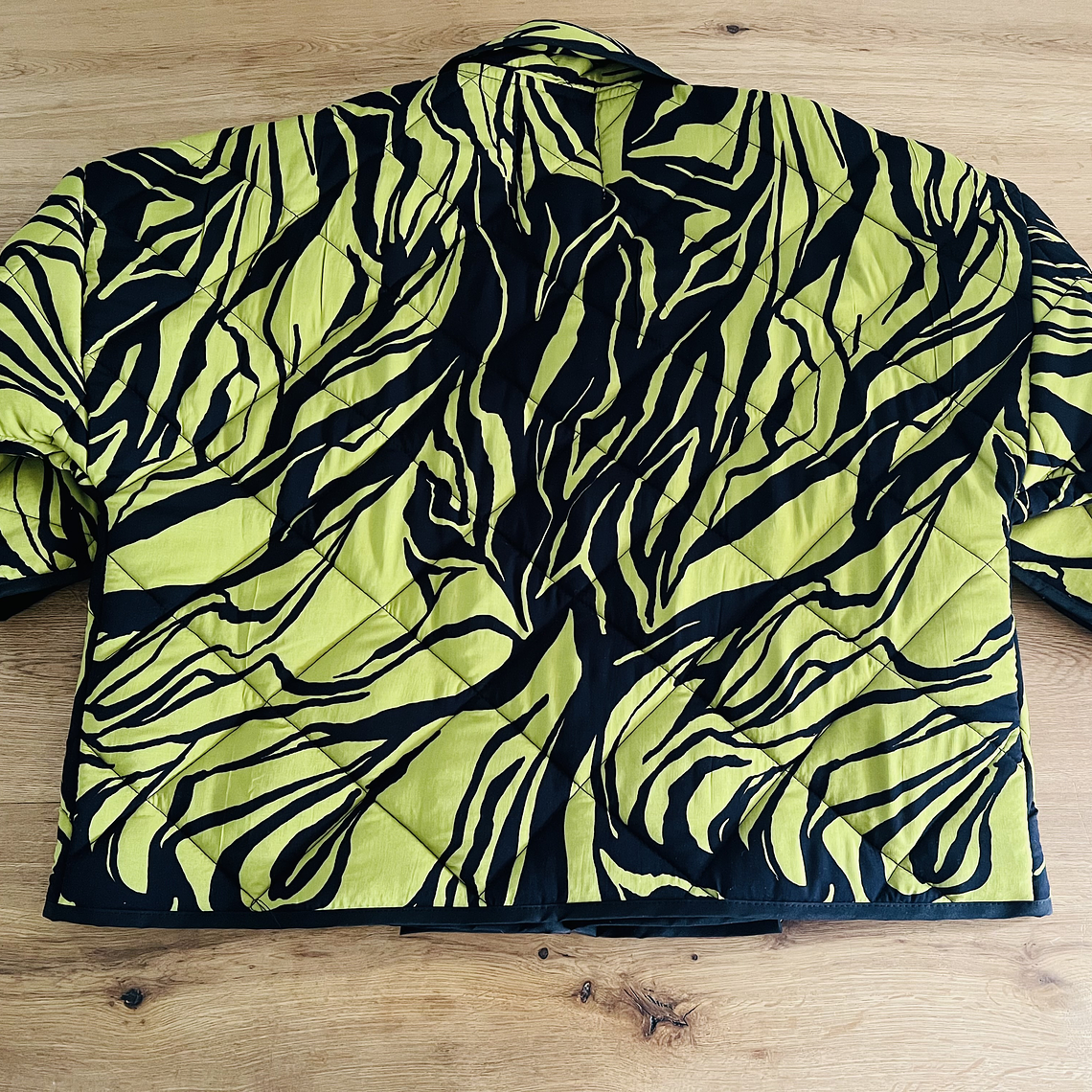 KIMONO ACOLCHADO COLECCIÓN BRASIL  2