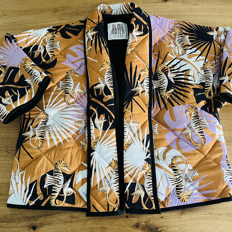 KIMONO ACOLCHADO COLECCIÓN BRASIL  1