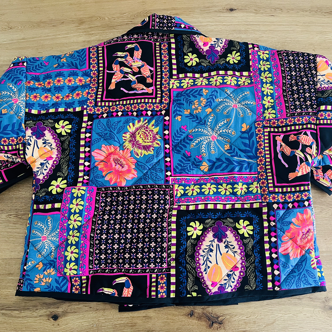 KIMONO ACOLCHADO COLECCIÓN BRASIL  2