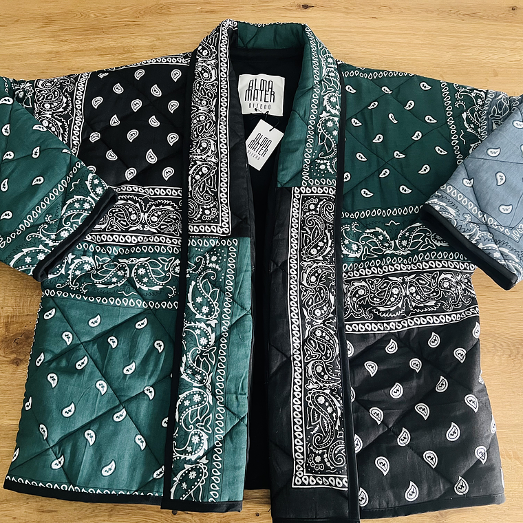 KIMONO ACOLCHADO OVERSIZED PETITE  1