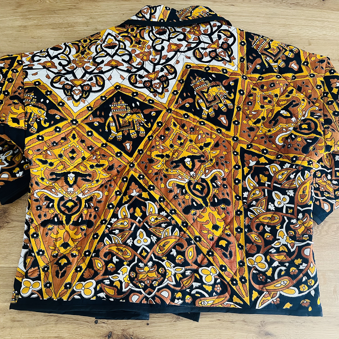 KIMONO ACOLCHADO ESTILO QUILT OVERSIZED PETITE  2