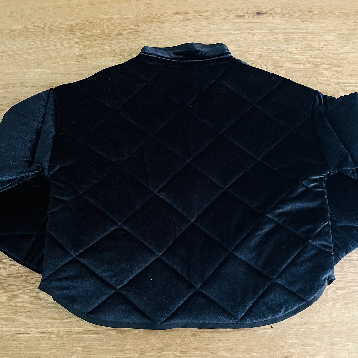 CAZADORA  VELVET ACOLCHADA  3