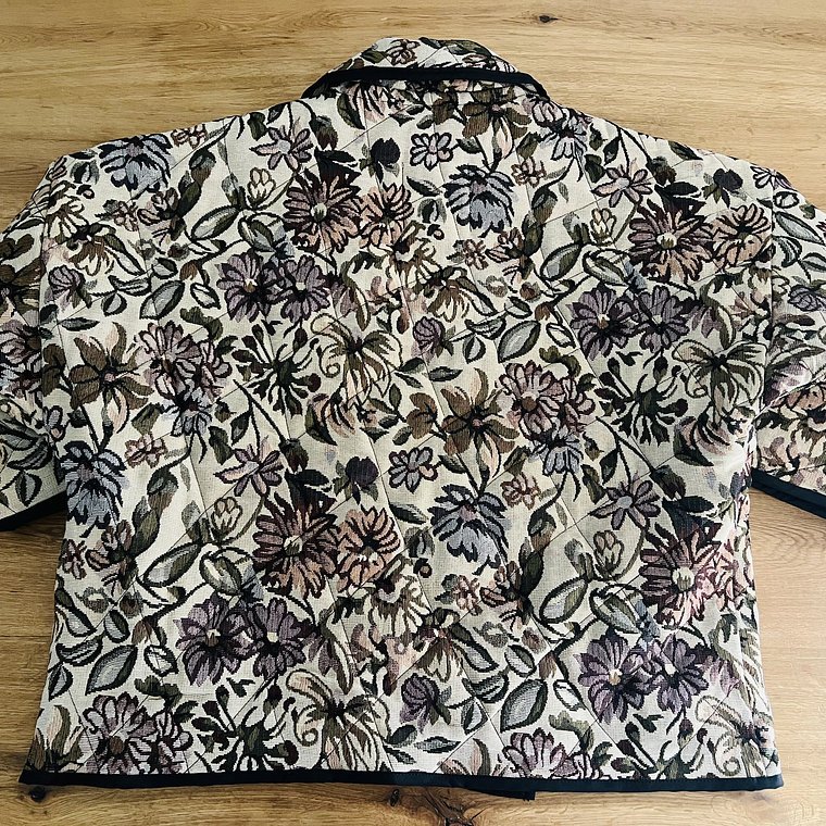 KIMONO ACOLCHADO OVERSIZED PETITE 2