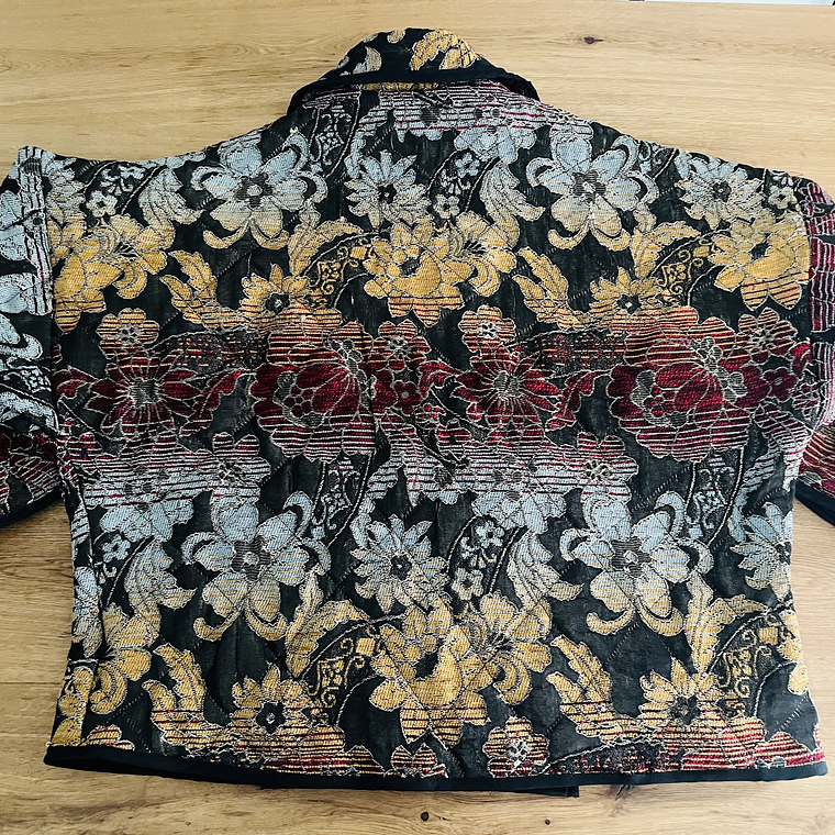 KIMONO ACOLCHADO OVERSIZED PETITE 3