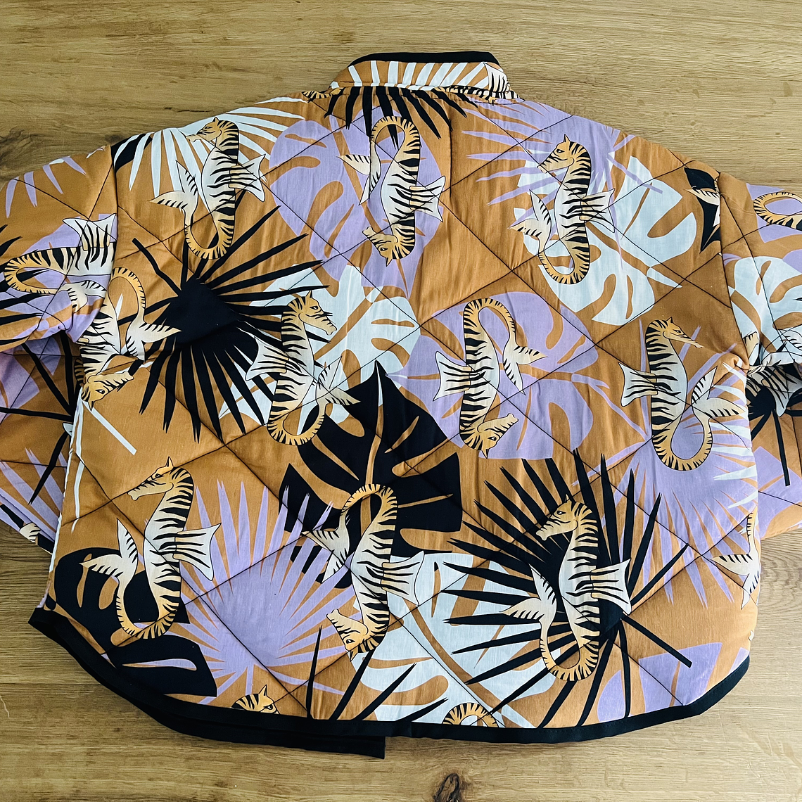 CAZADORA ACOLCHADA COLECCIÓN BRASIL  4