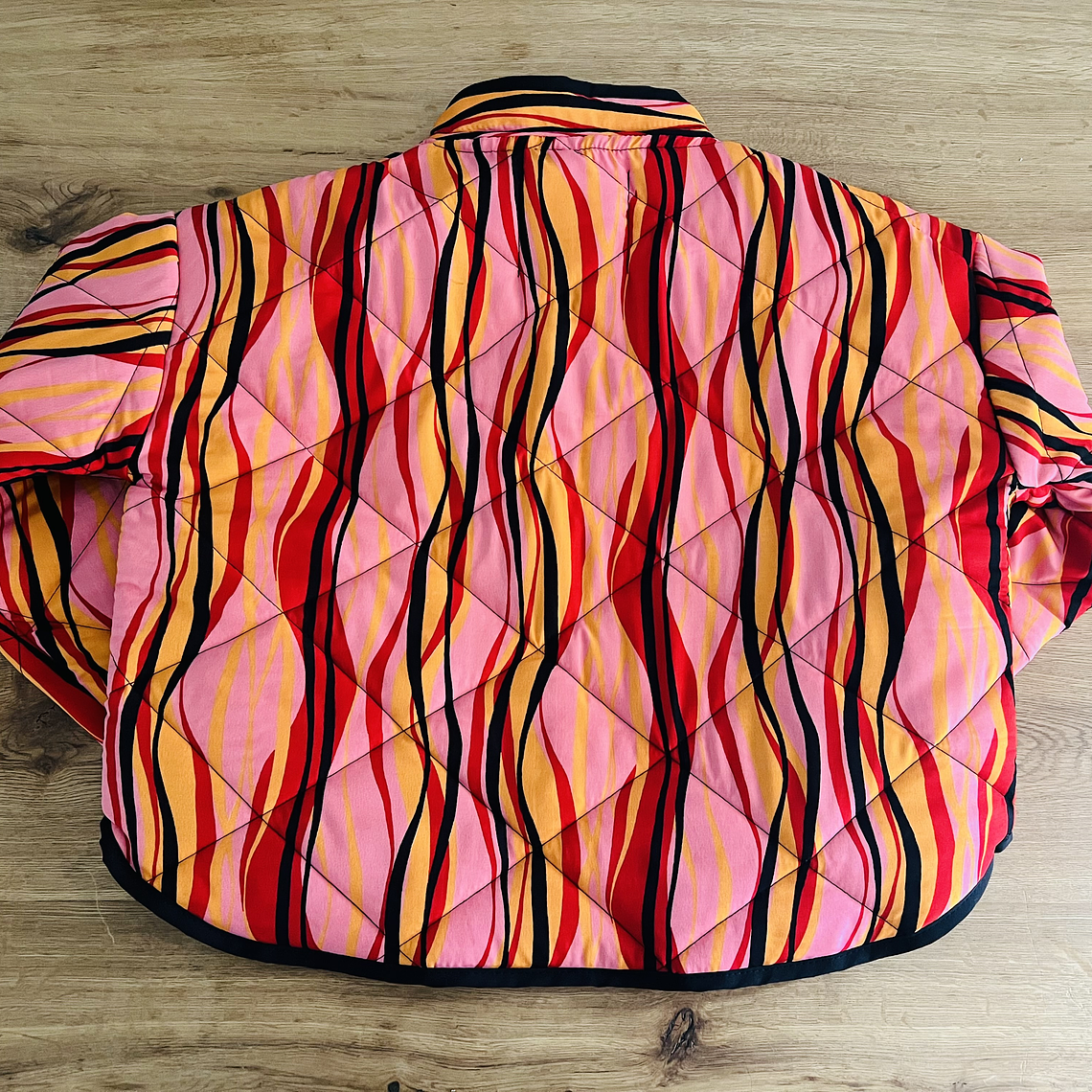 CAZADORA ACOLCHADA COLECCIÓN BRASIL  3