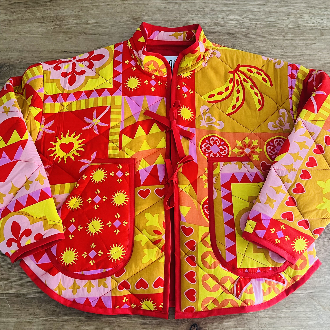 CAZADORA ACOLCHADA COLECCIÓN BRASIL  1