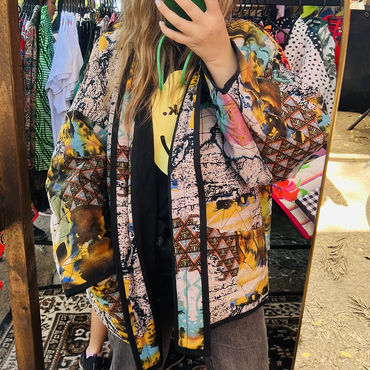 KIMONO ACOLCHADO DELGADO OVERSIZED 4