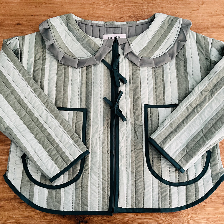 CAZADORA CUELLO VUELOS XL  1