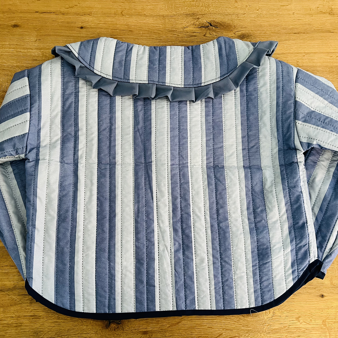 CAZADORA CUELLO VUELOS M/L 2