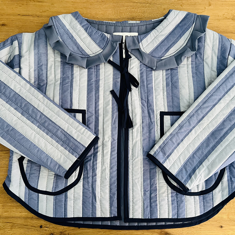 CAZADORA CUELLO VUELOS XL  1