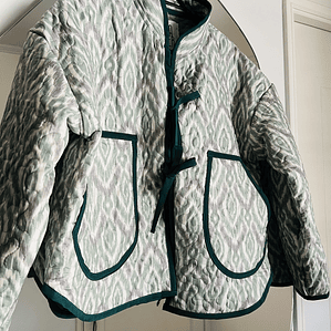 CAZADORA ACOLCHADA DELGADA