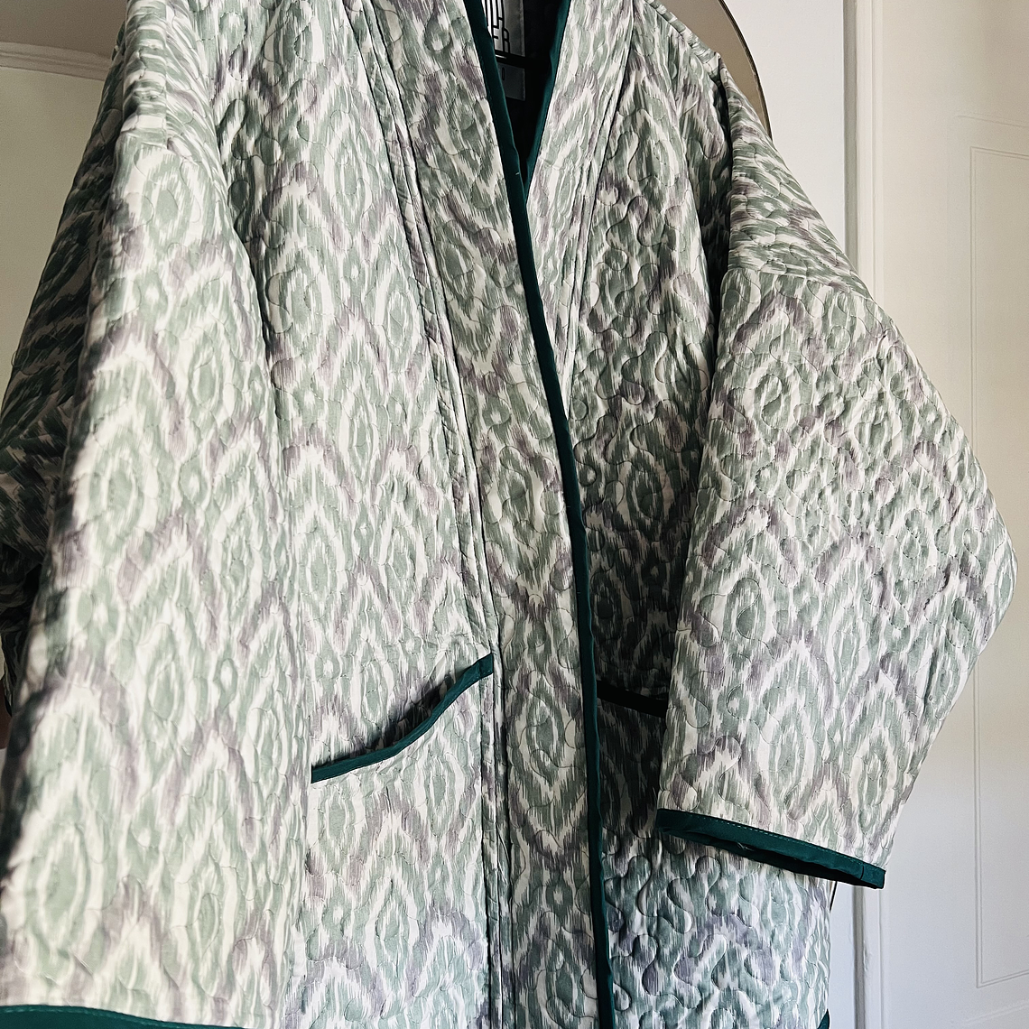 KIMONO OVERSIZED ACOLCHADO DELGADO  1