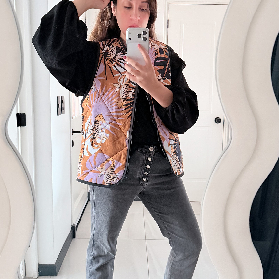 CHAQUETA SIN MANGAS  2