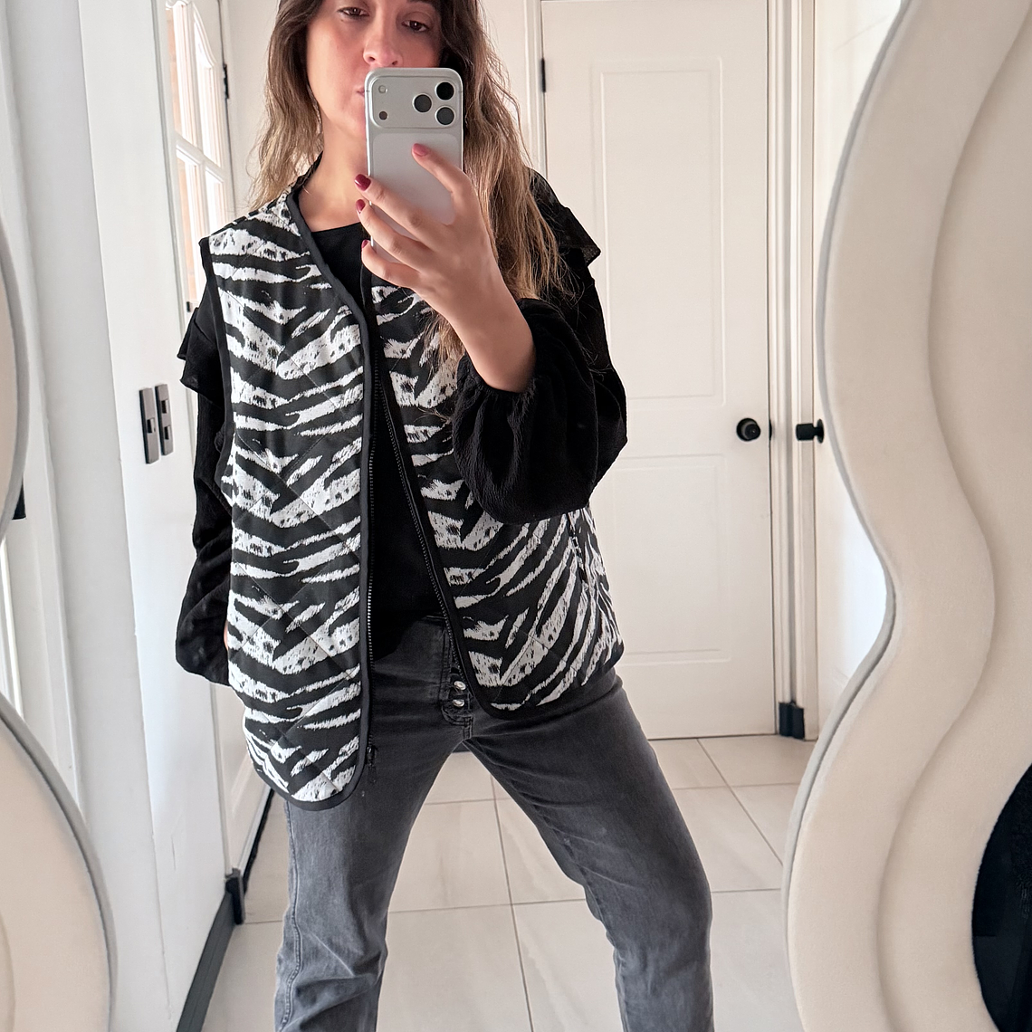 CHAQUETA SIN MANGAS  2