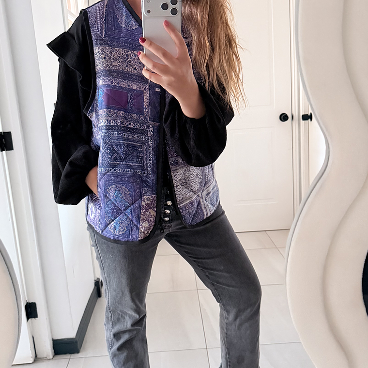 CHAQUETA SIN MANGAS  2