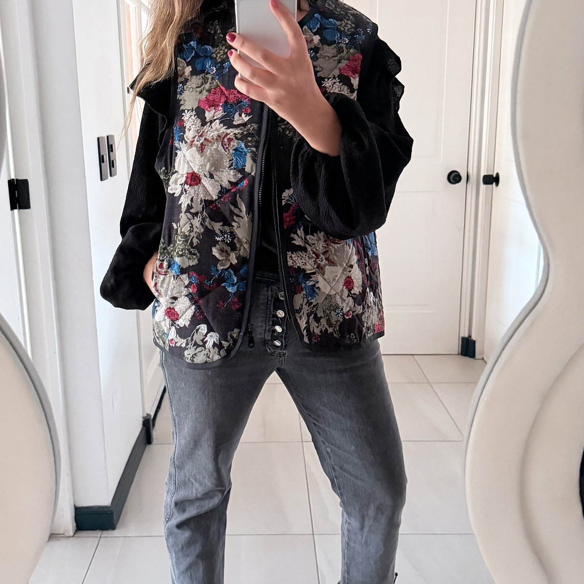 CHAQUETA SIN MANGAS  2