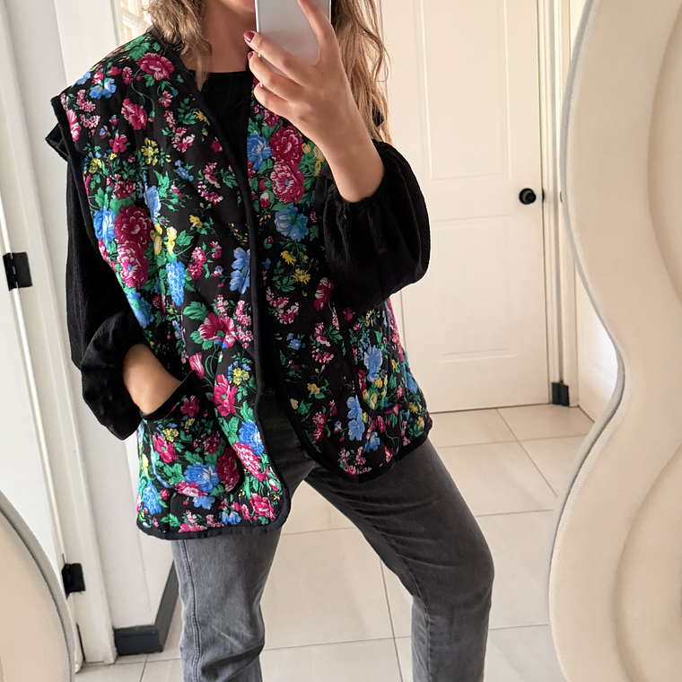 CHAQUETA SIN MANGAS  3