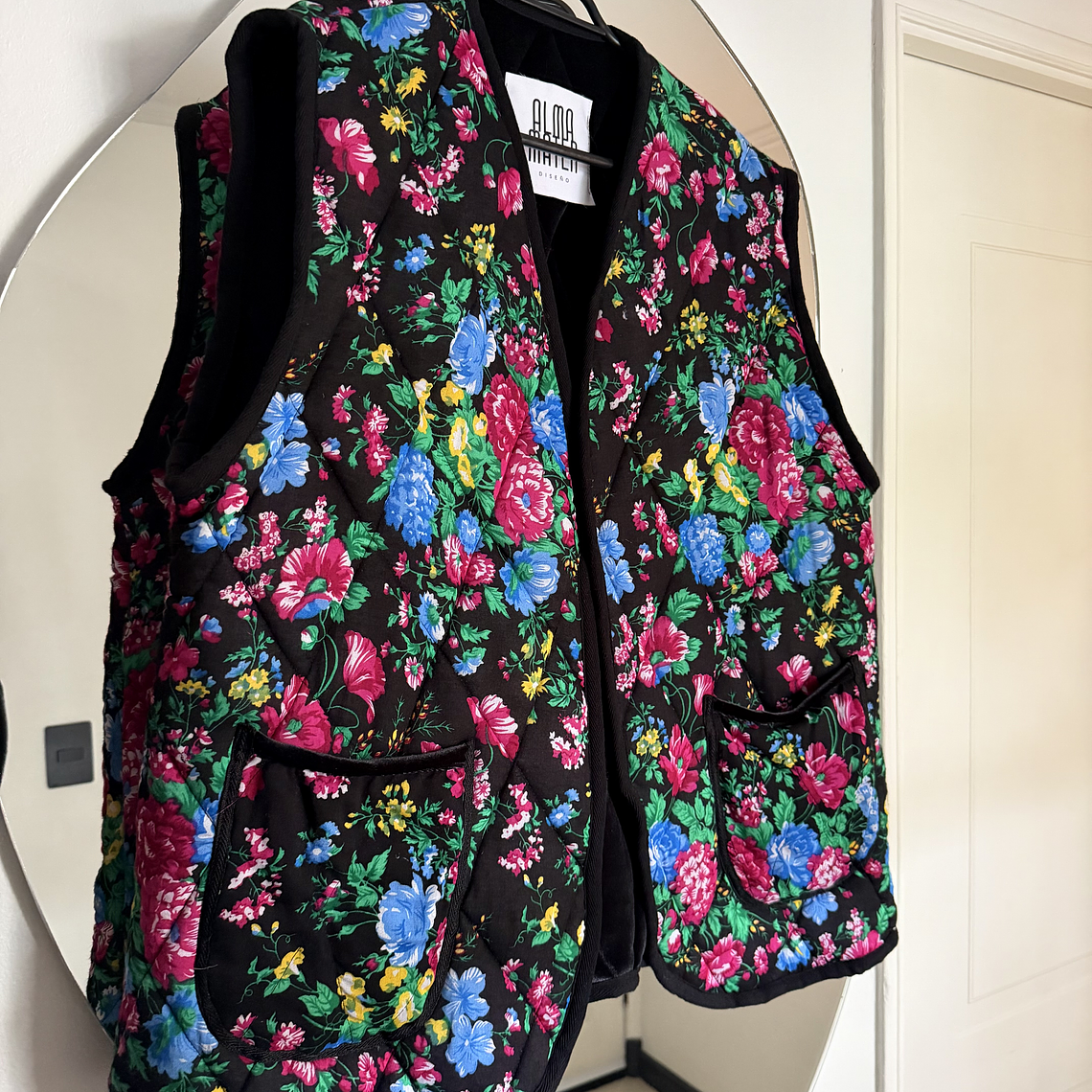 CHAQUETA SIN MANGAS  1