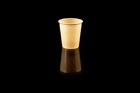VASO PLASTICO BEIGE 200CC