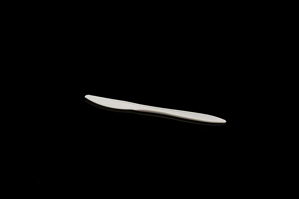 CUCHILLO BLANCO 100UN/PAQ 1