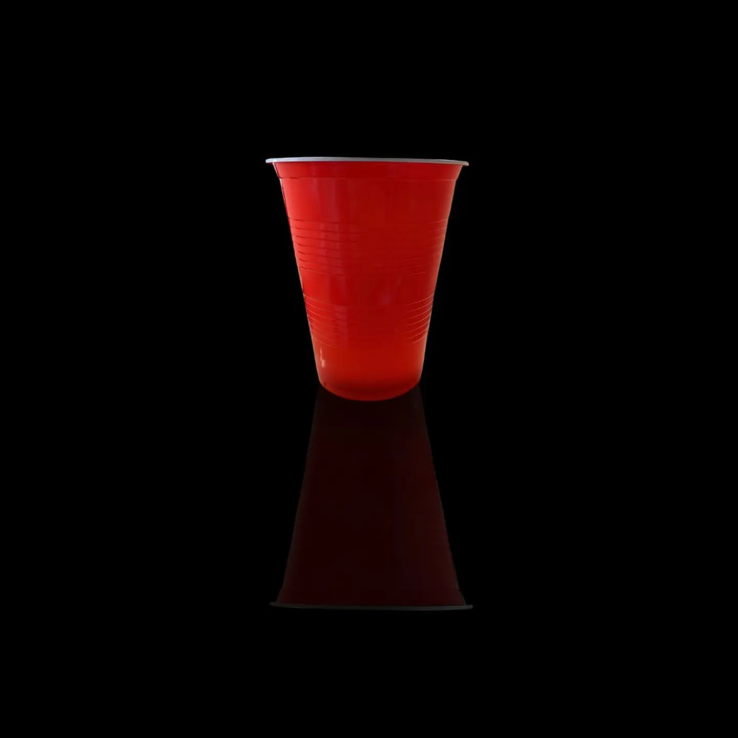 VASO PLASTICO ROJO 500CC 25UN/PAQ ($ 50 cada uno) 1