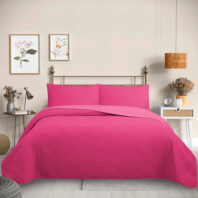 Cubrecama Quilt Reversible Color Fucsia Trama Collection