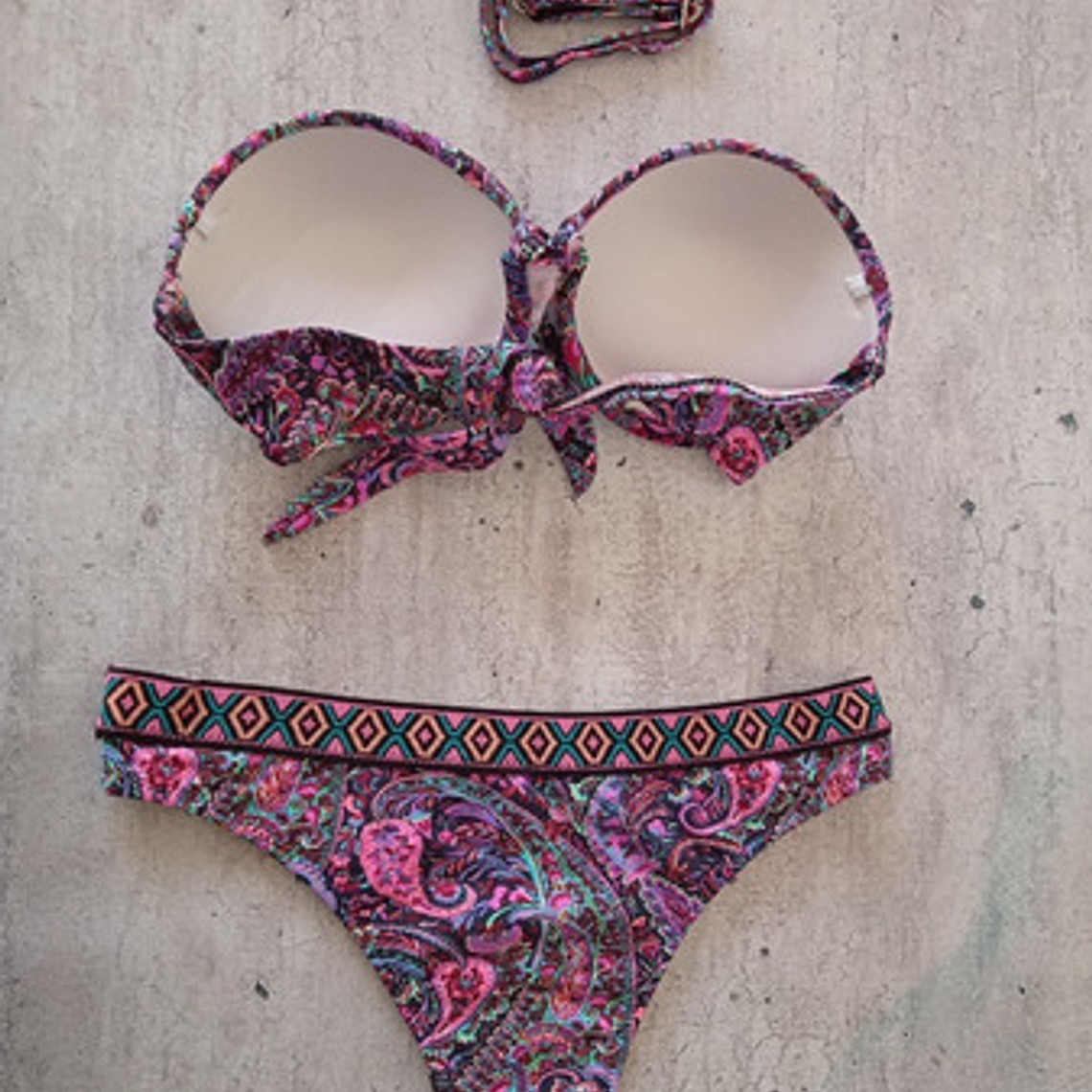 Bikini  - Bik10 2