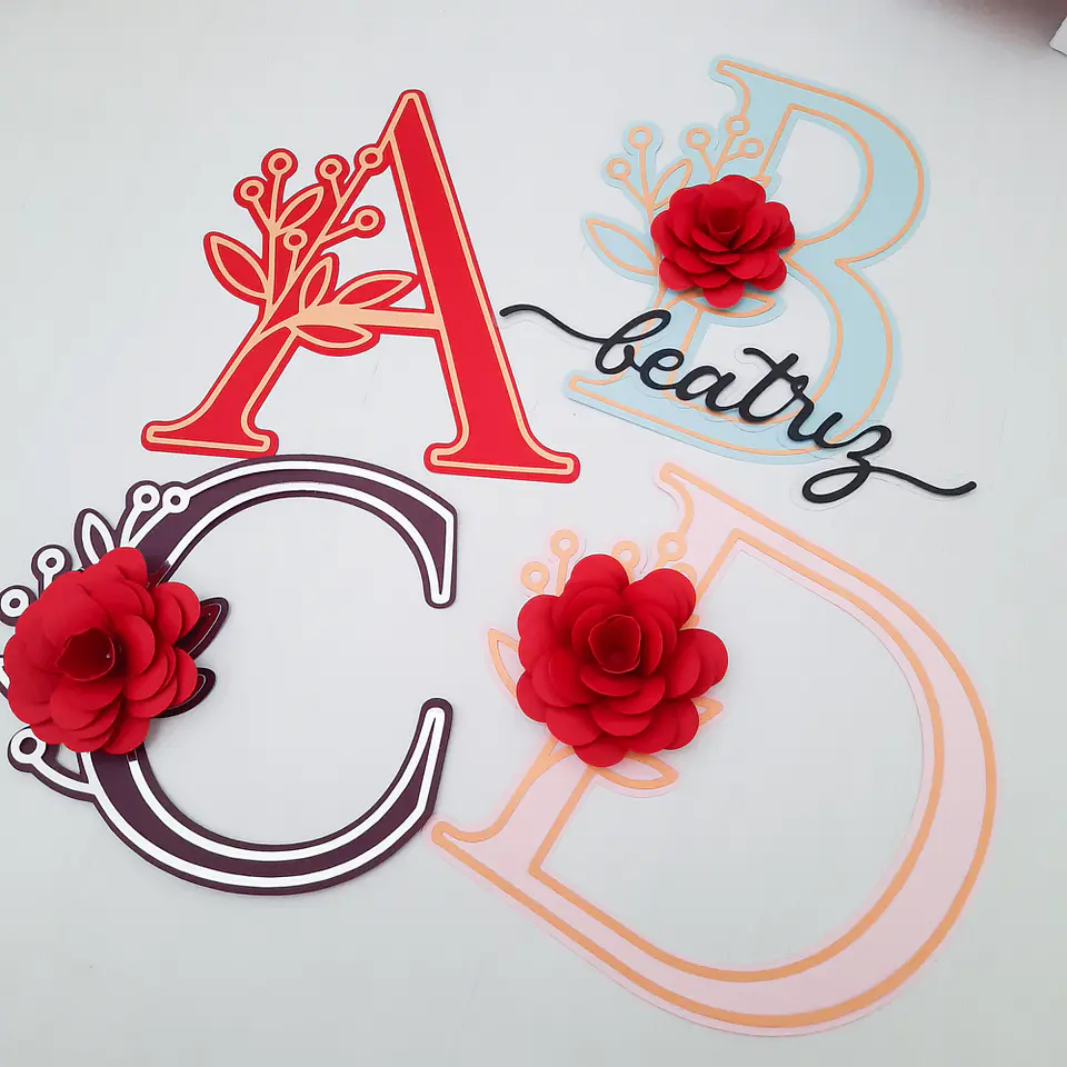 Topo de Bolo - Alfabeto Floral 24