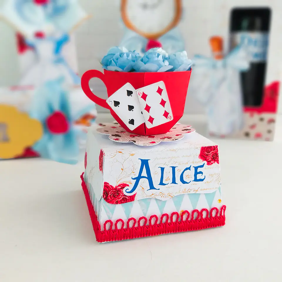 Kit Festa - Alice no Pais das Maravilhas 3