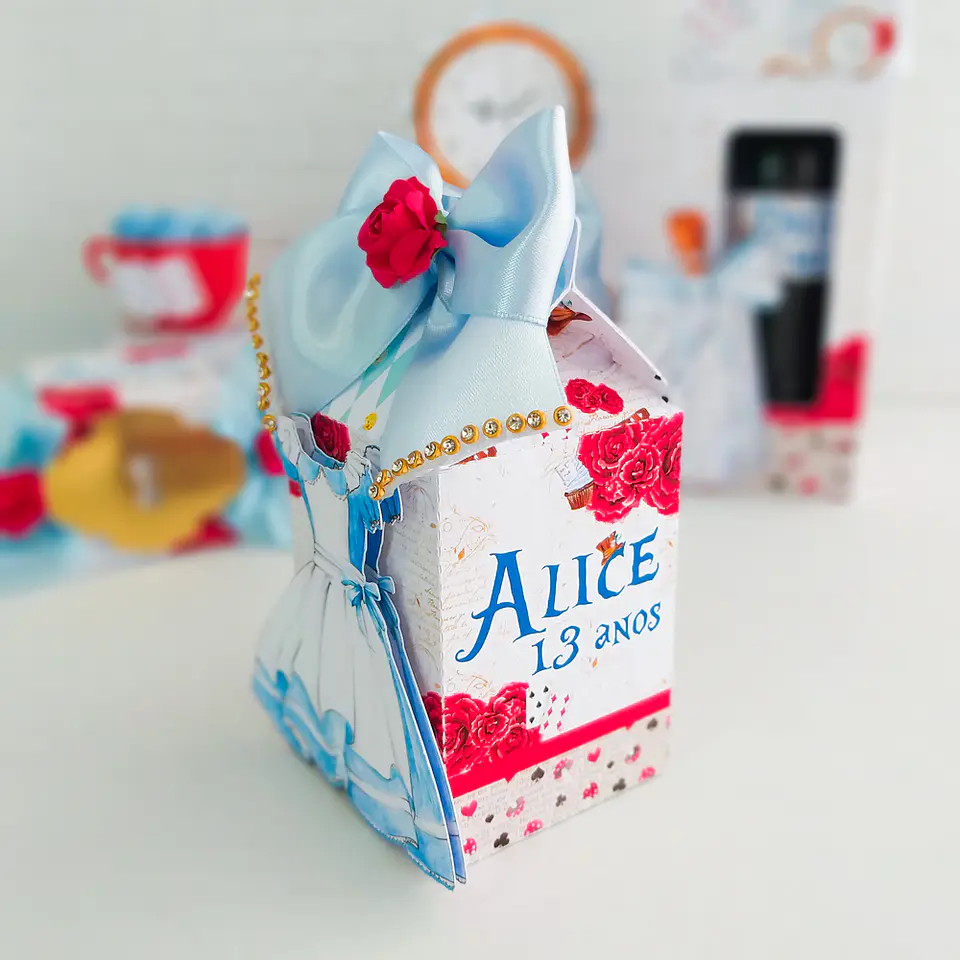 Kit Festa - Alice no Pais das Maravilhas 17
