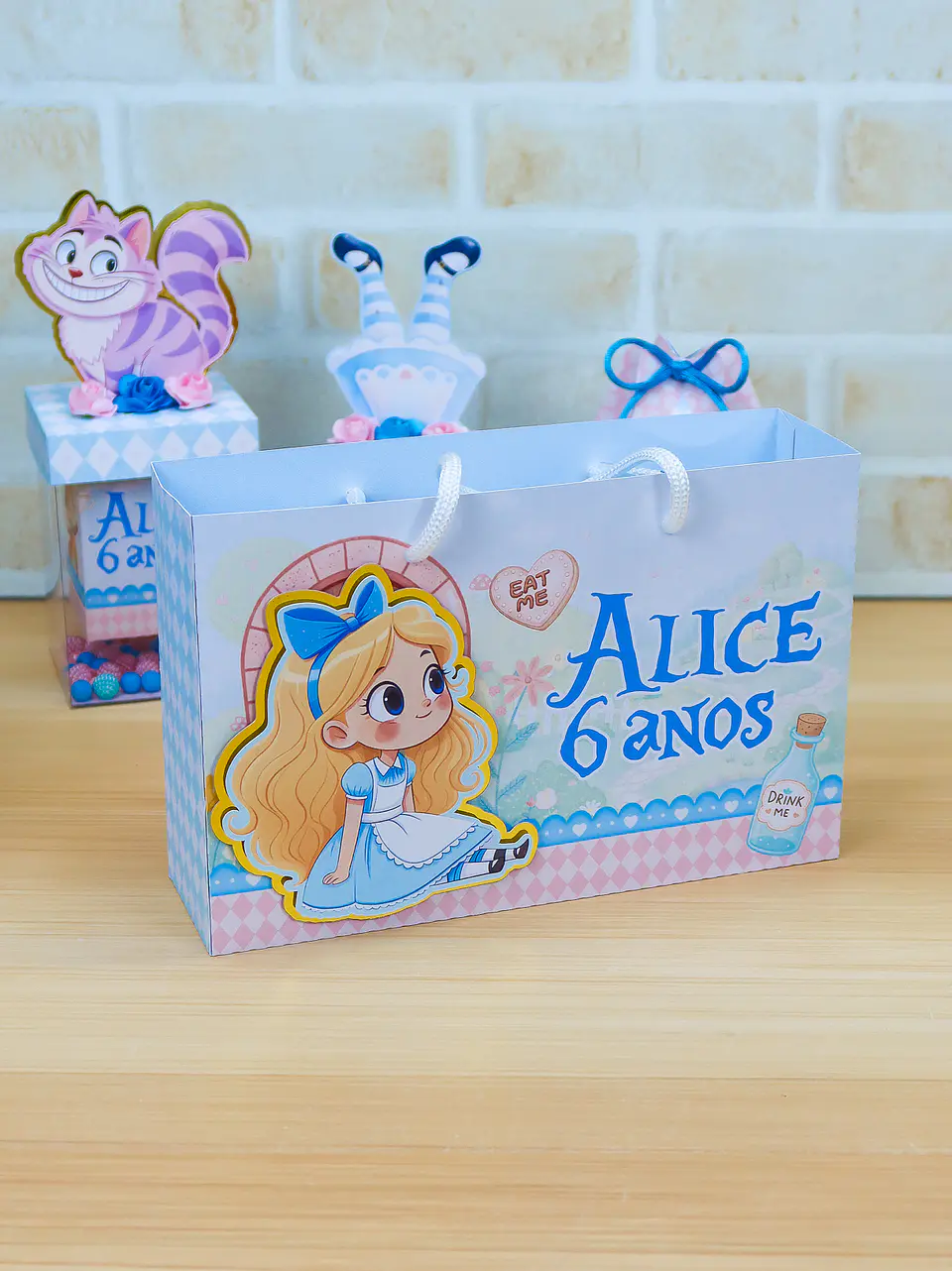 Kit Festa - Alice no País das Maravilhas 36