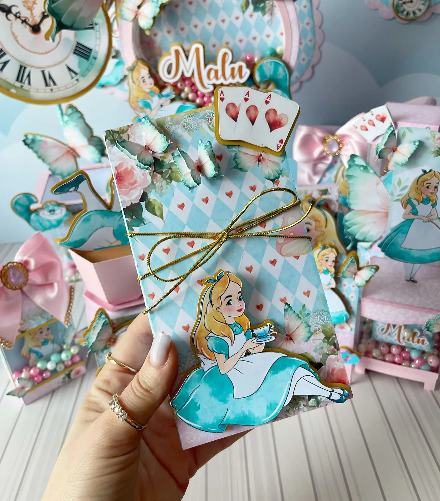 Kit Festa - Alice no País das Maravilhas 6