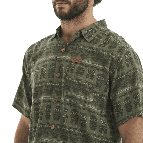 Camisa Hombre Haka Honu Good Karma Verde Militar