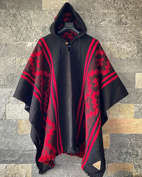 Poncho Araucano Negro/Rojo