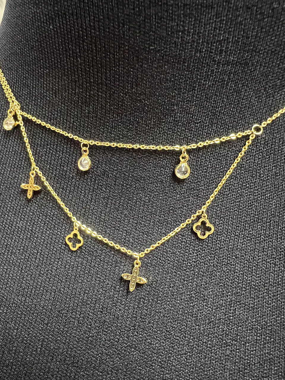 Collar Golden Cruz 3