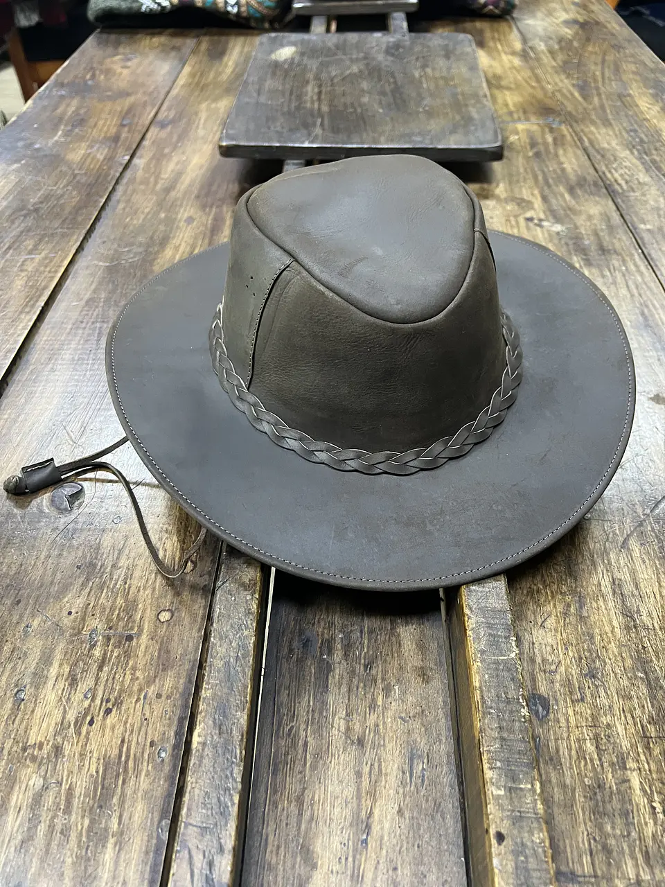 Sombrero Patagonico Cuero 1